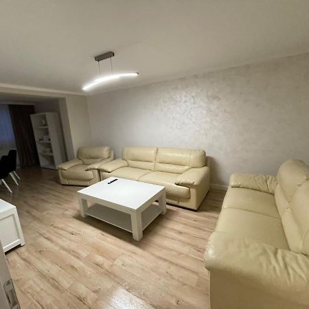 Apartament 1 Lalelelor Nasaud المظهر الخارجي الصورة
